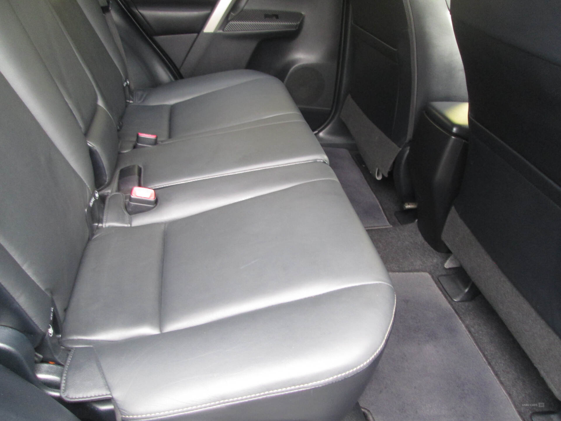 Car Thumbnail 12