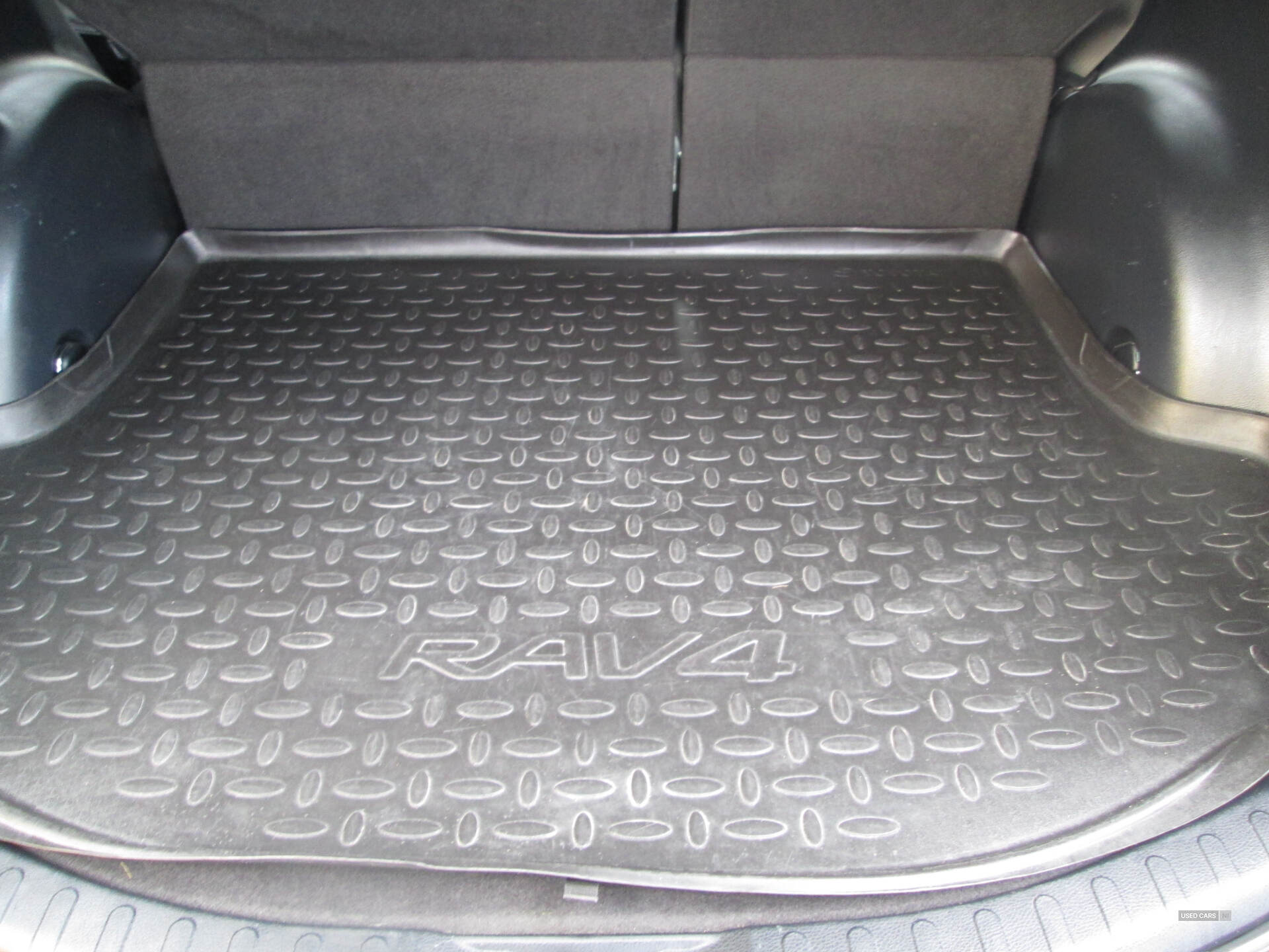 Car Thumbnail 15