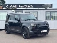 Land Rover Defender 110 S in Down