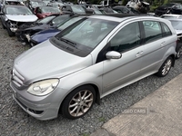 Mercedes B-Class 200 CDI SE 2.0d AUTO in Down