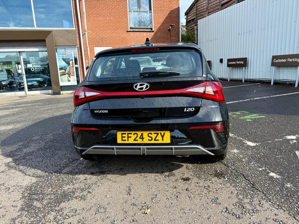 Hyundai i20 HATCHBACK in Down
