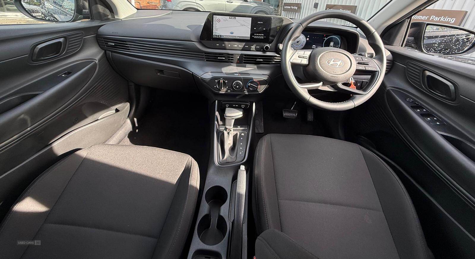 Hyundai i20 HATCHBACK in Down