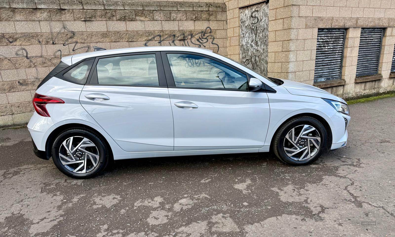 Hyundai i20 HATCHBACK in Down