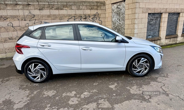 Hyundai i20 HATCHBACK in Down
