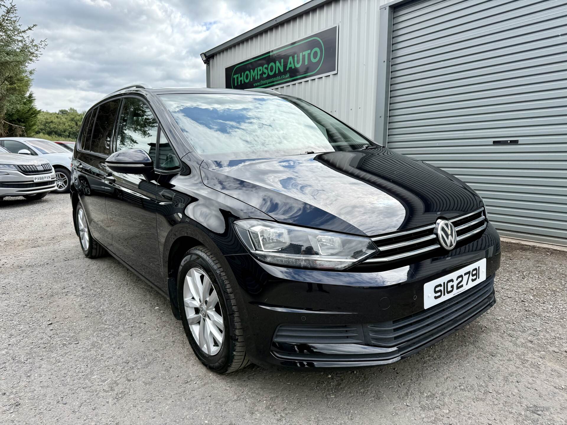 Volkswagen Touran DIESEL ESTATE in Down