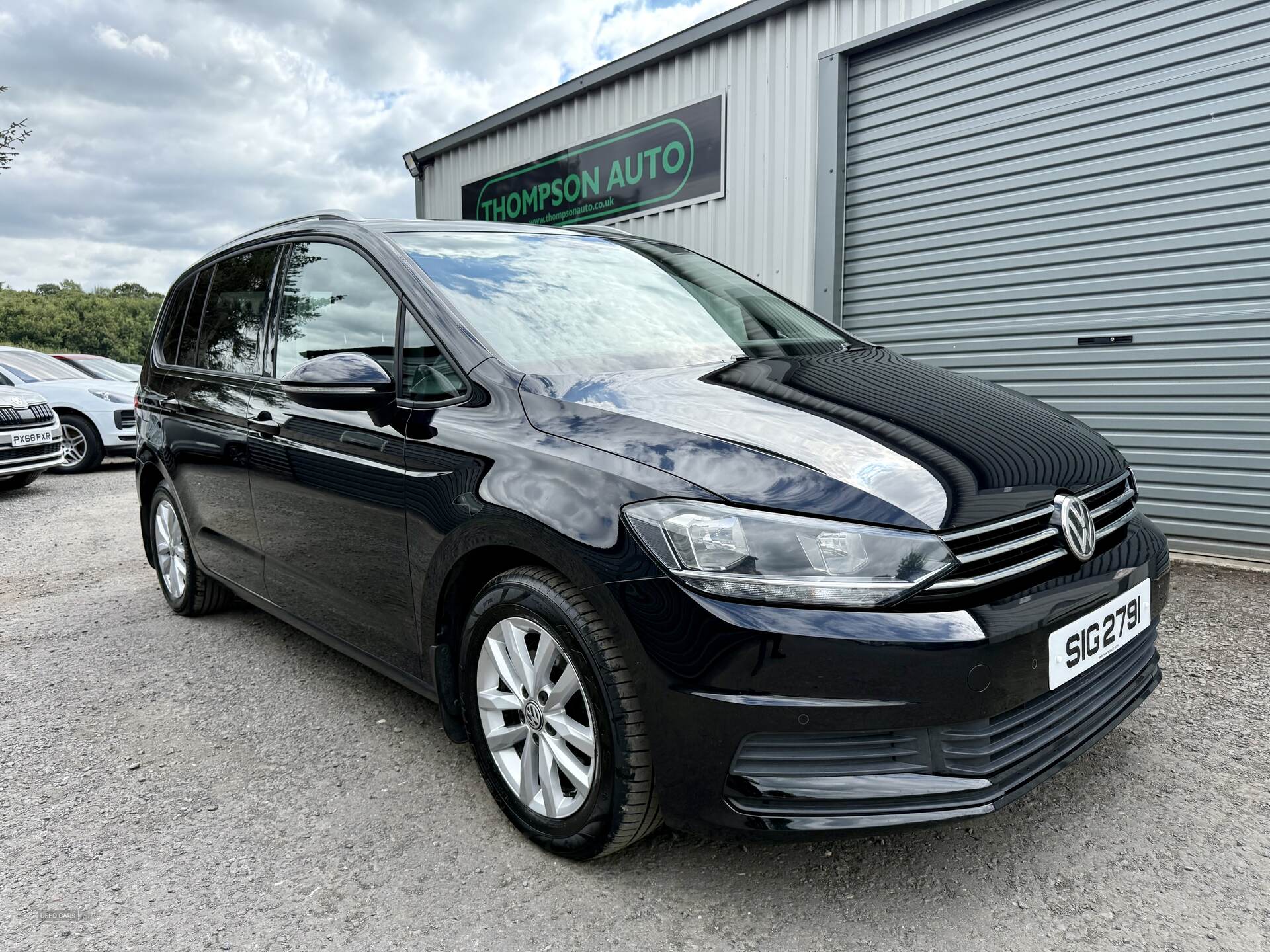 Volkswagen Touran DIESEL ESTATE in Down