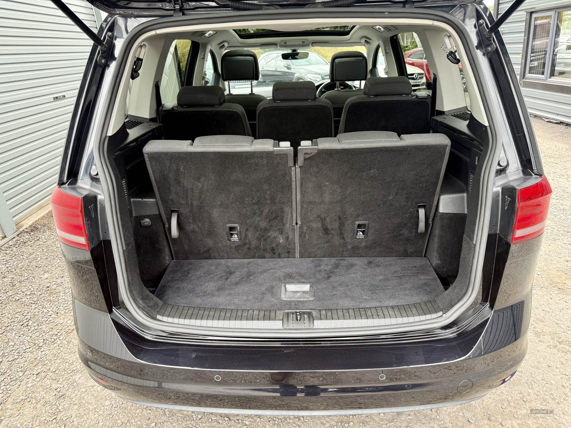 Volkswagen Touran DIESEL ESTATE in Down