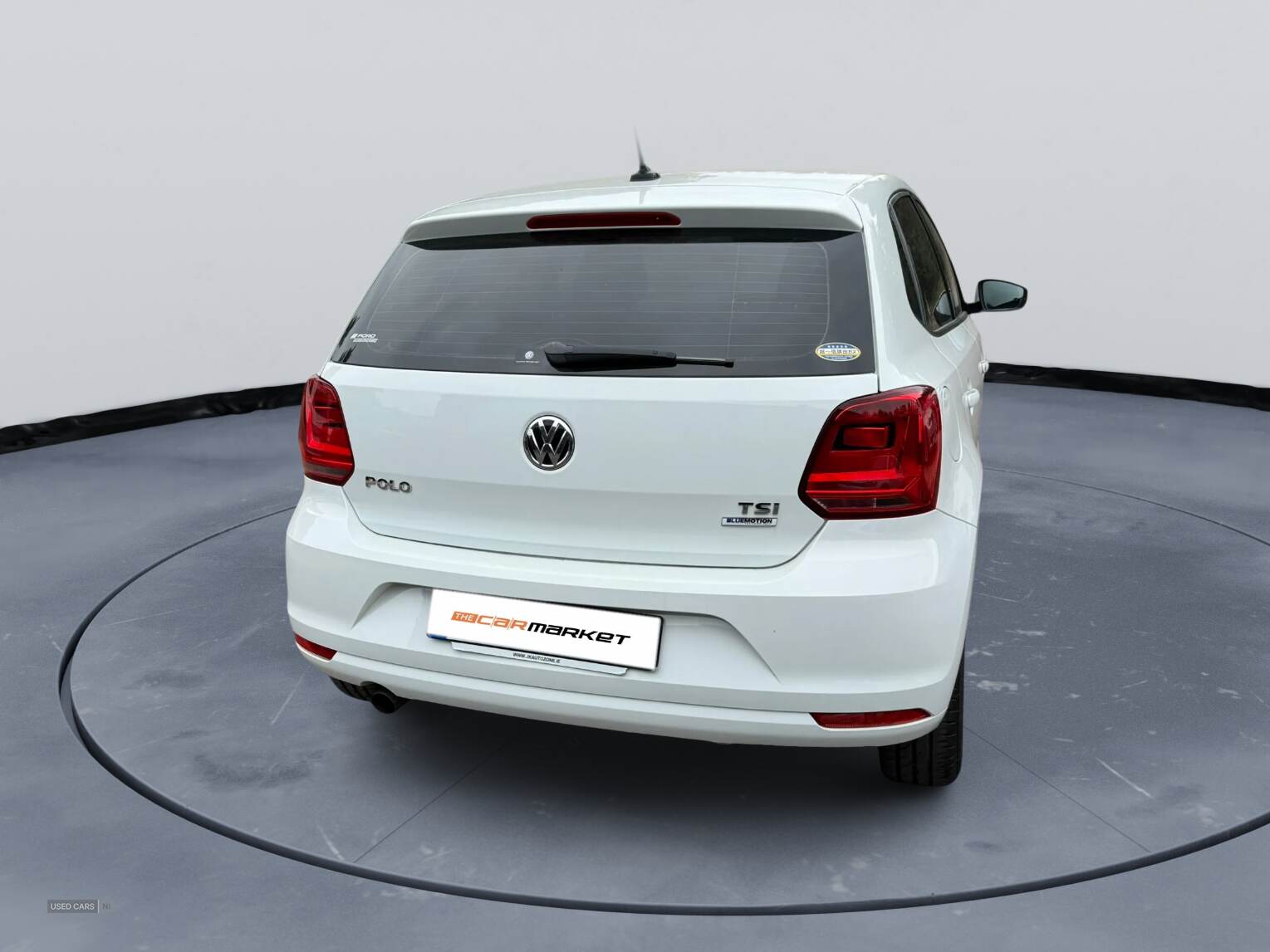 Car Thumbnail 5