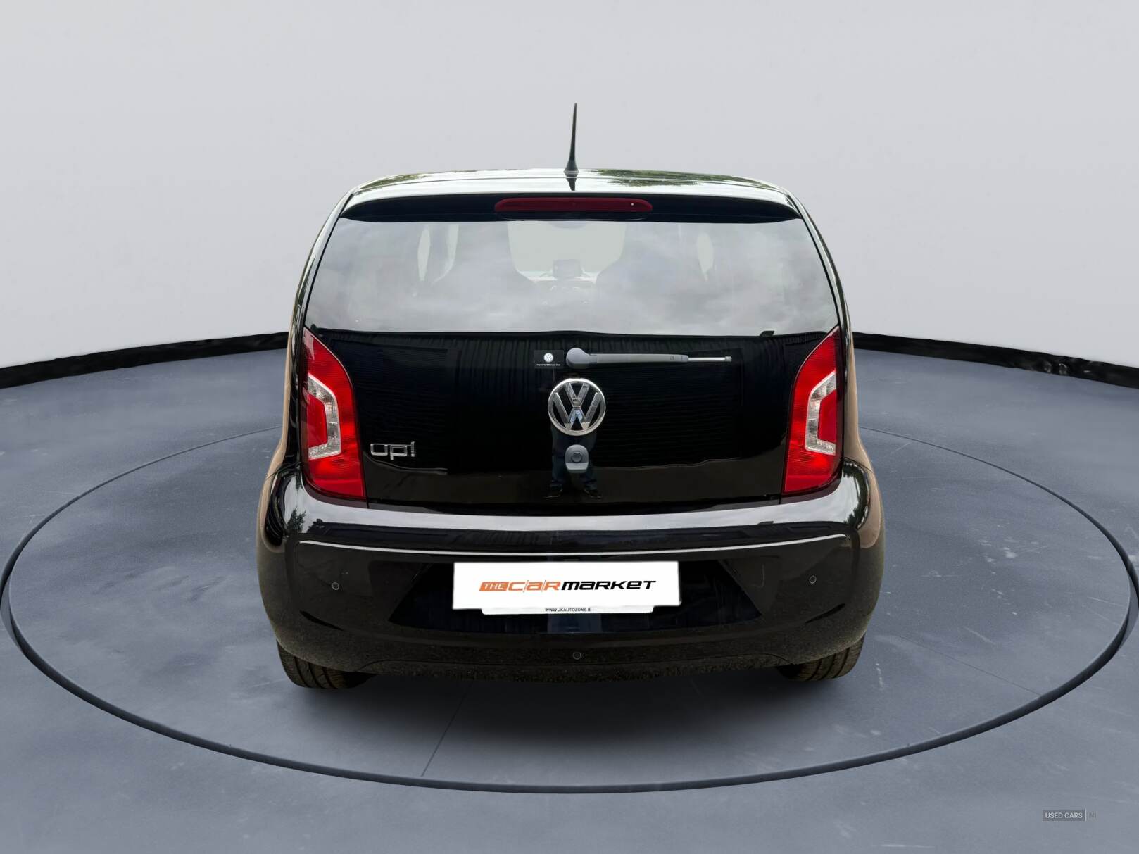 Car Thumbnail 4