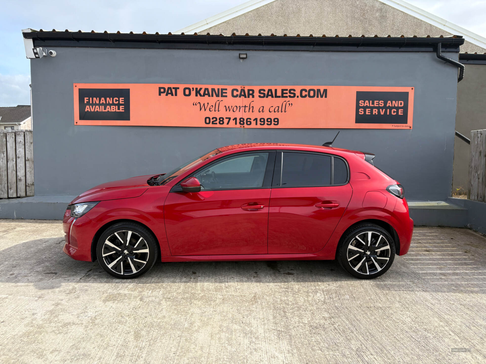 Peugeot 208 HATCHBACK in Derry / Londonderry