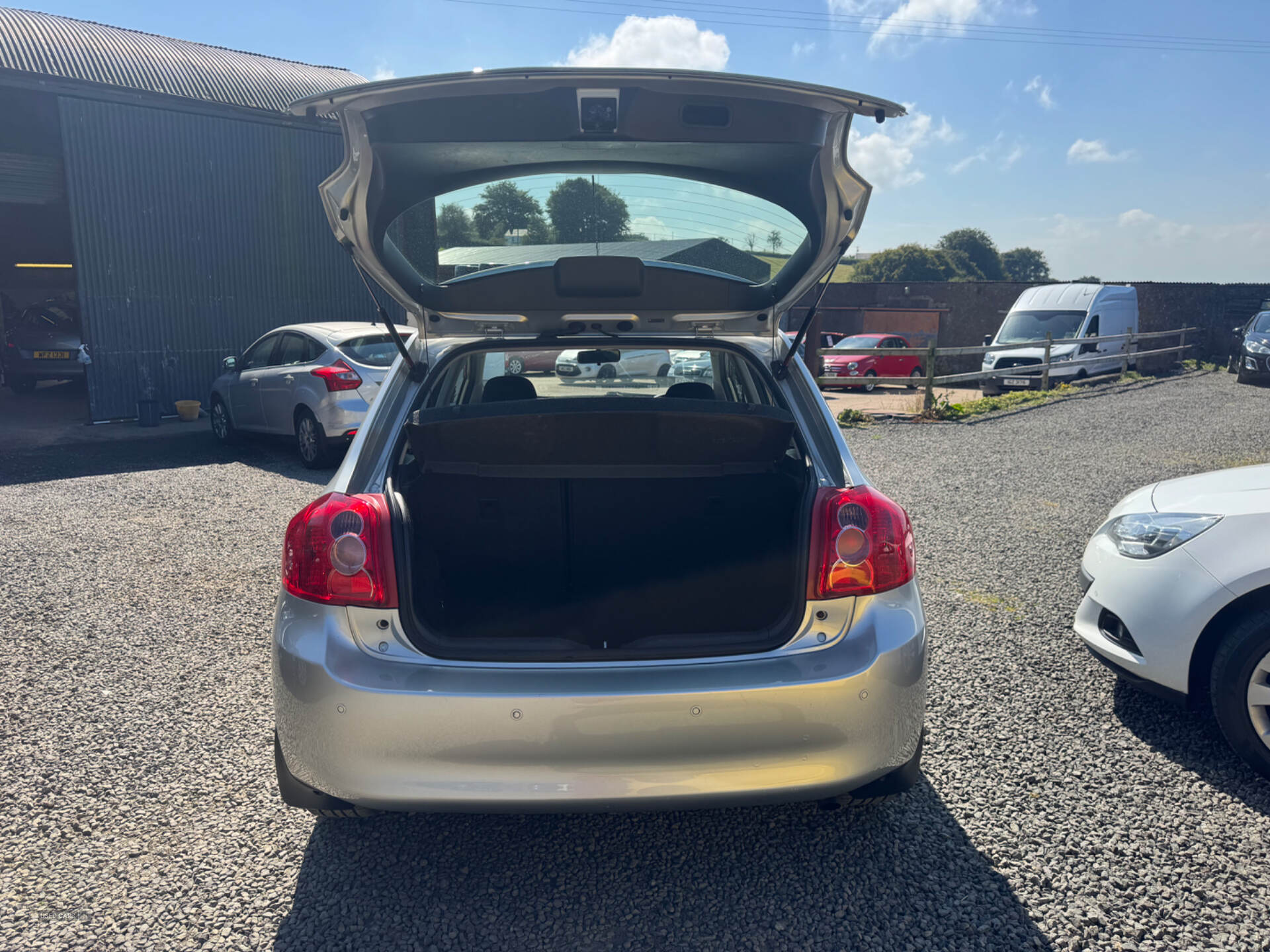 Car Thumbnail 19