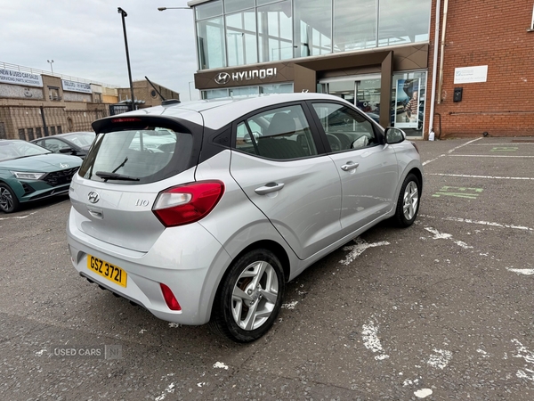 Hyundai i10 HATCHBACK in Down