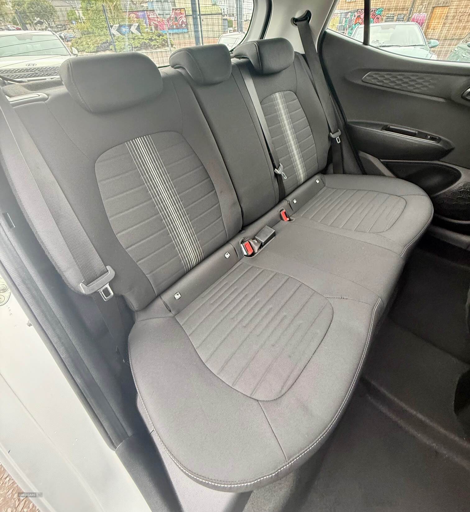 Hyundai i10 HATCHBACK in Down