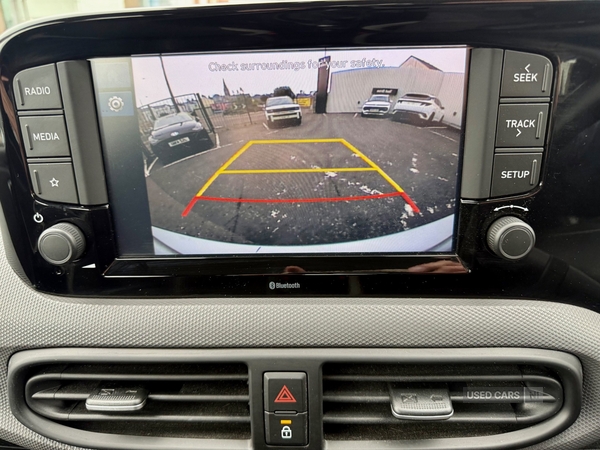 Hyundai i10 HATCHBACK in Down