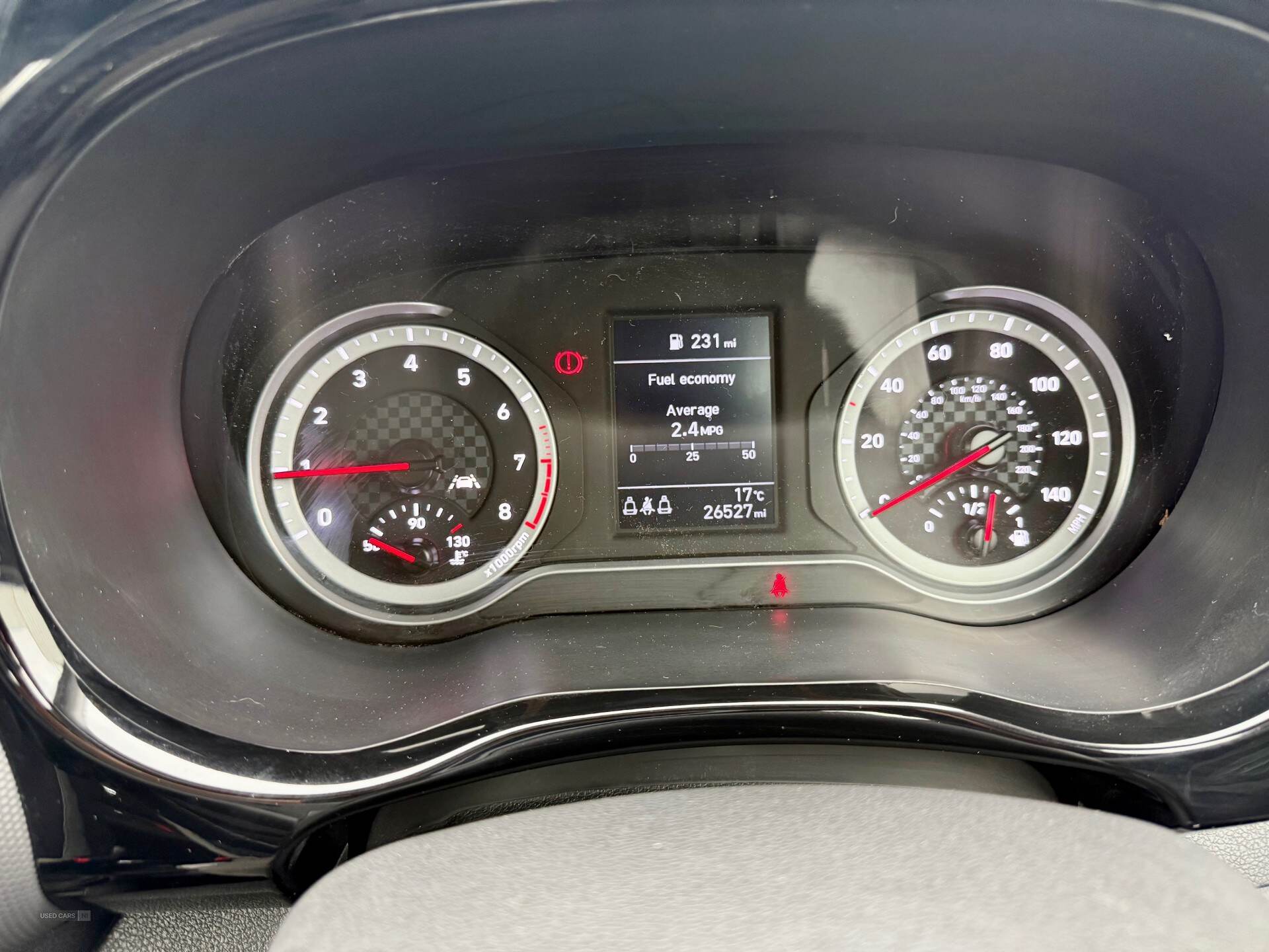 Hyundai i10 HATCHBACK in Down