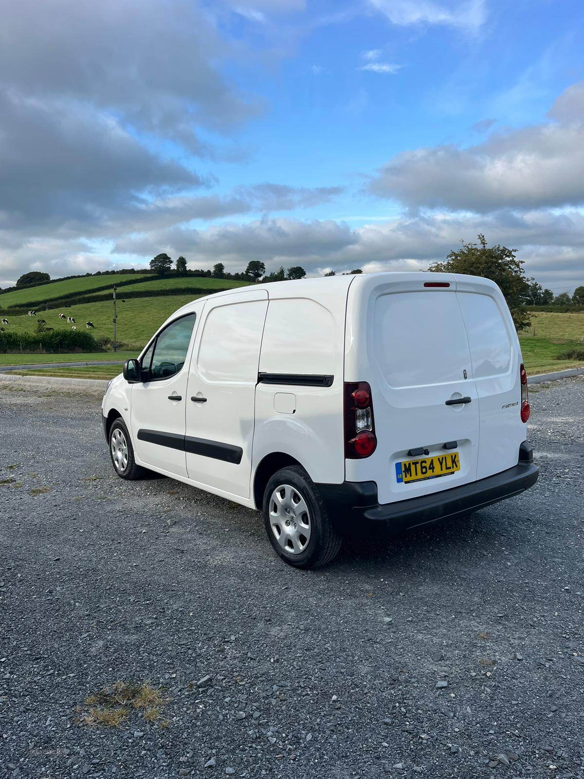 Peugeot Partner L1 DIESEL in Down