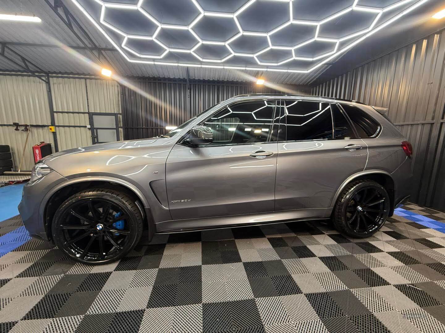 Car Thumbnail 8