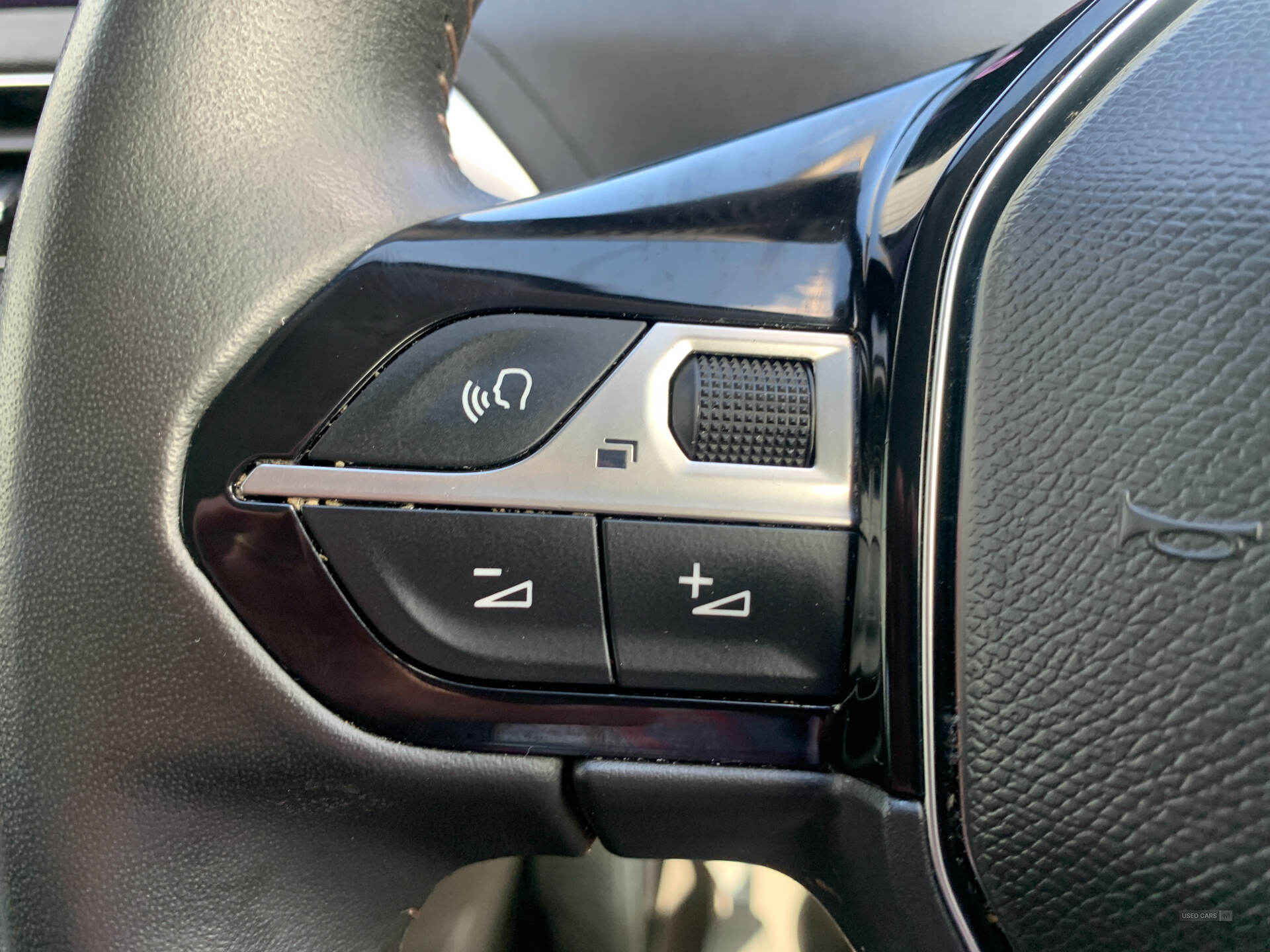 Car Thumbnail 13