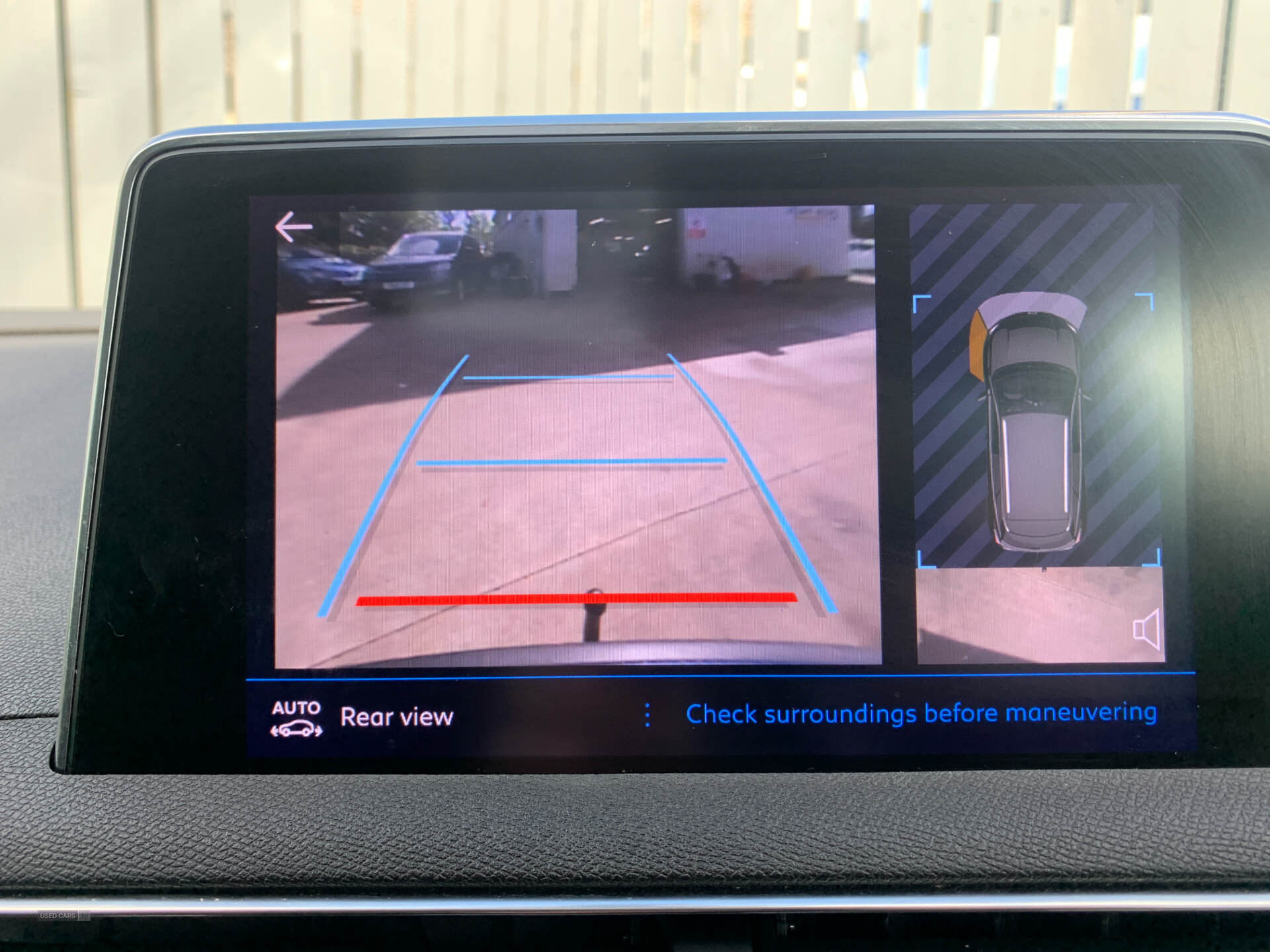 Car Thumbnail 15