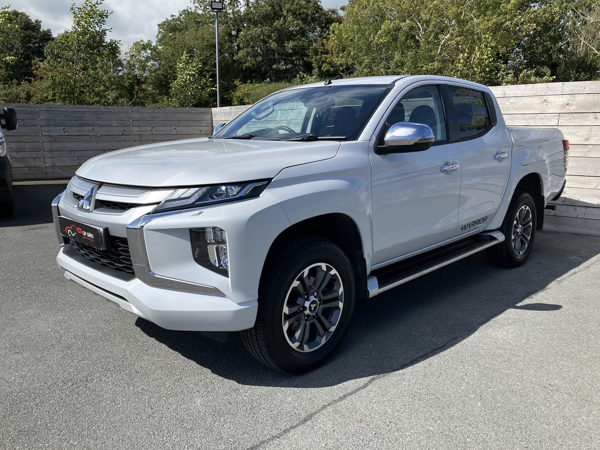 Mitsubishi L200 DIESEL in Down