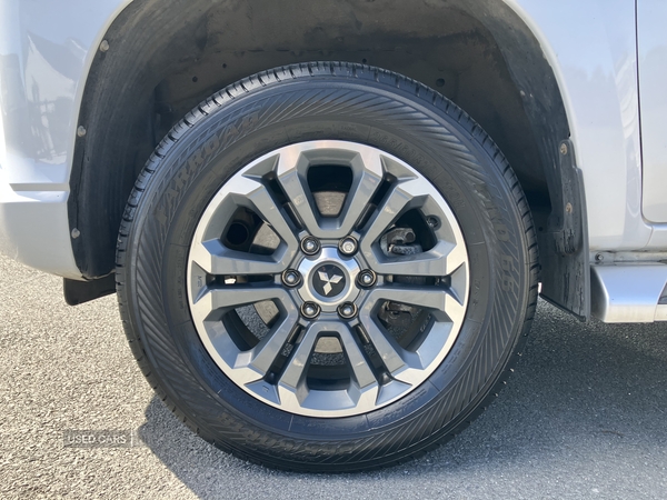 Mitsubishi L200 DIESEL in Down