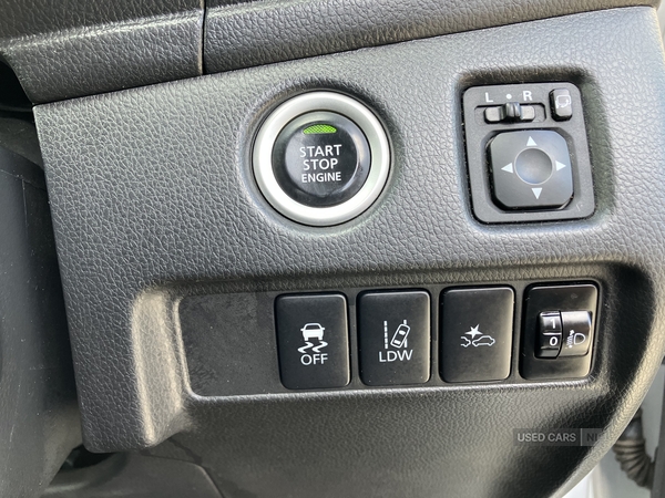 Mitsubishi L200 DIESEL in Down
