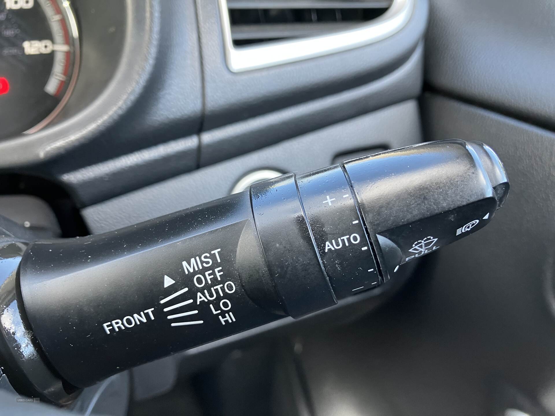 Mitsubishi L200 DIESEL in Down