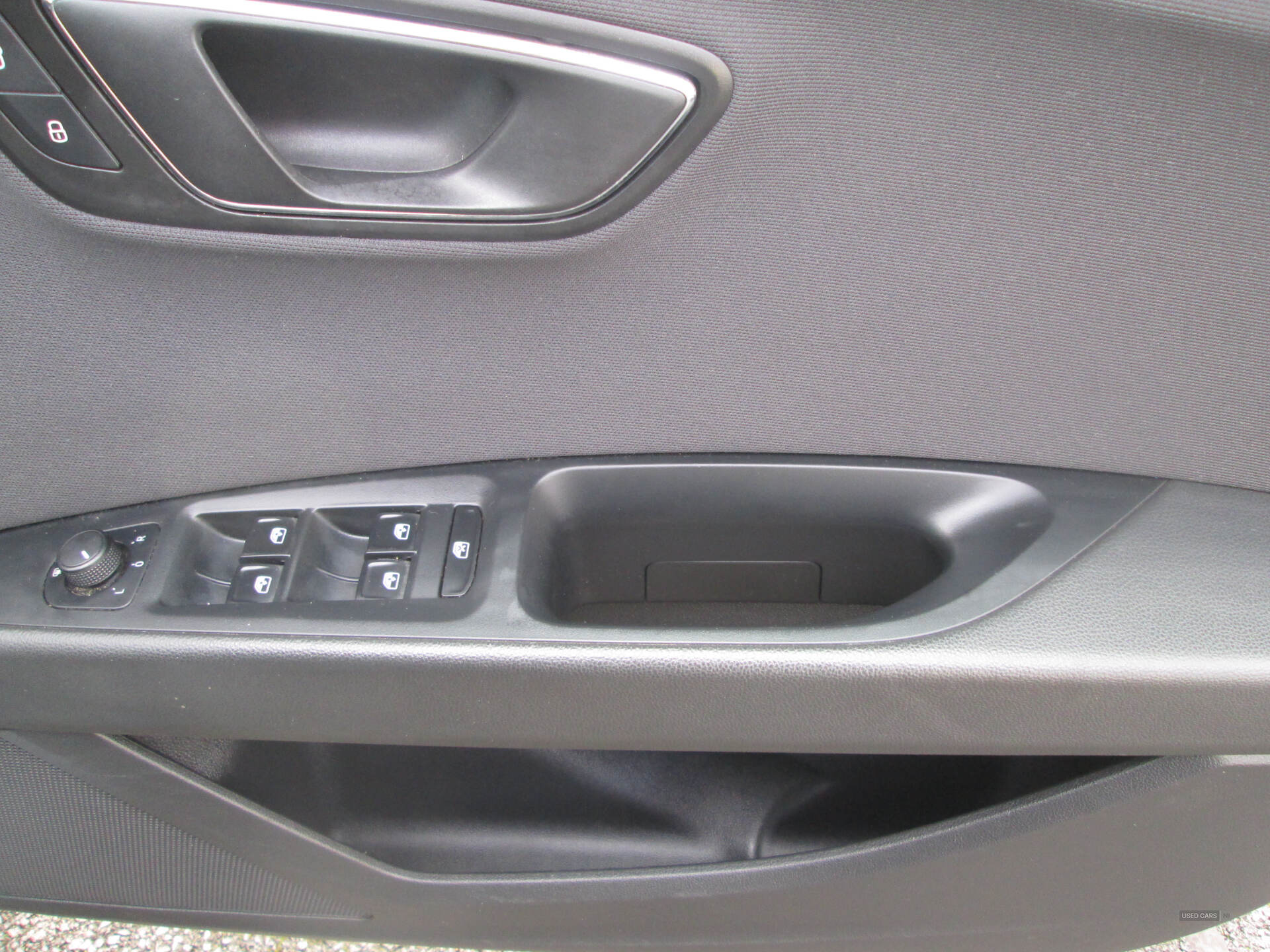 Car Thumbnail 14
