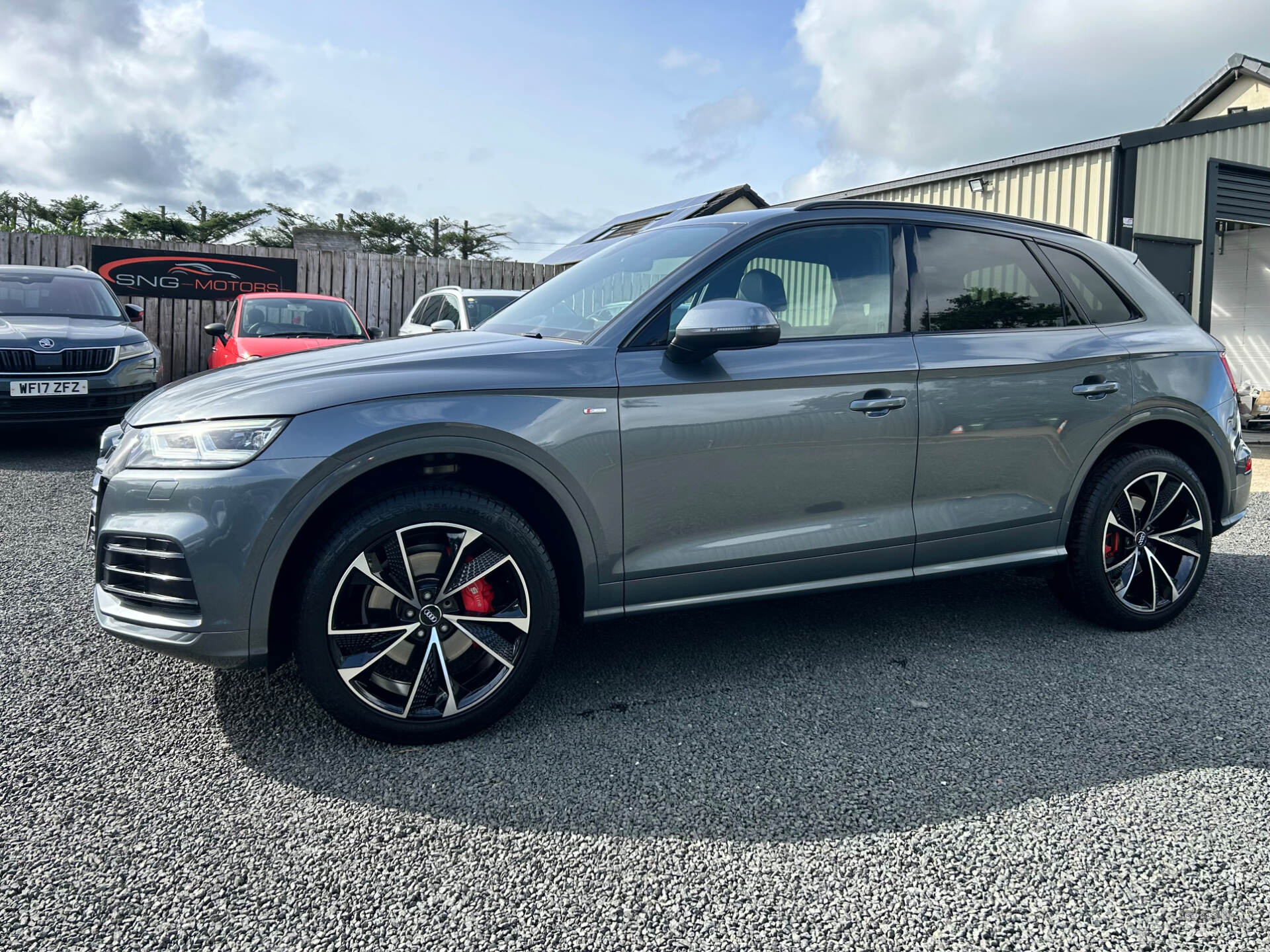 Audi Q5 DIESEL ESTATE in Antrim