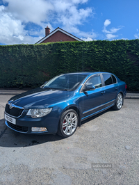 Skoda Superb 2.0 TDI CR 140 Elegance 5dr DSG in Derry / Londonderry
