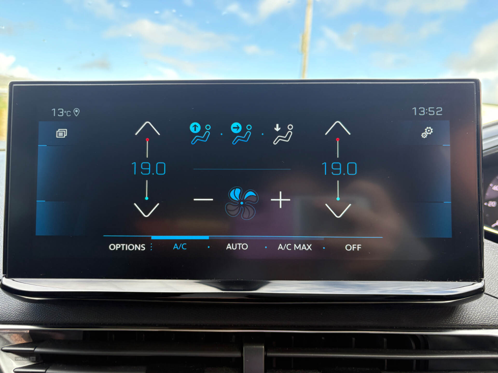 Peugeot 3008 DIESEL ESTATE in Derry / Londonderry