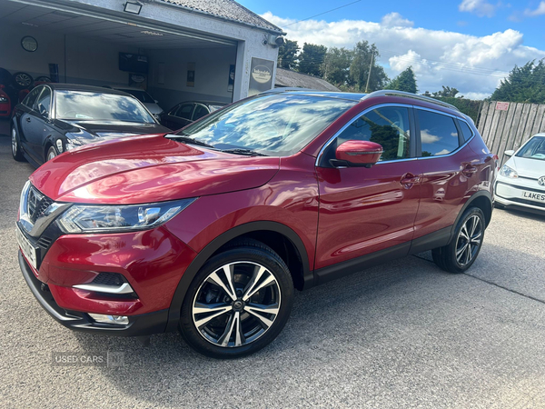 Nissan Qashqai DIESEL HATCHBACK in Down