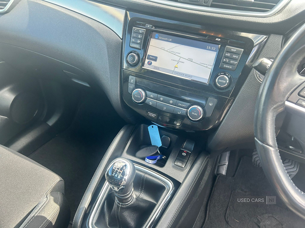 Nissan Qashqai DIESEL HATCHBACK in Down
