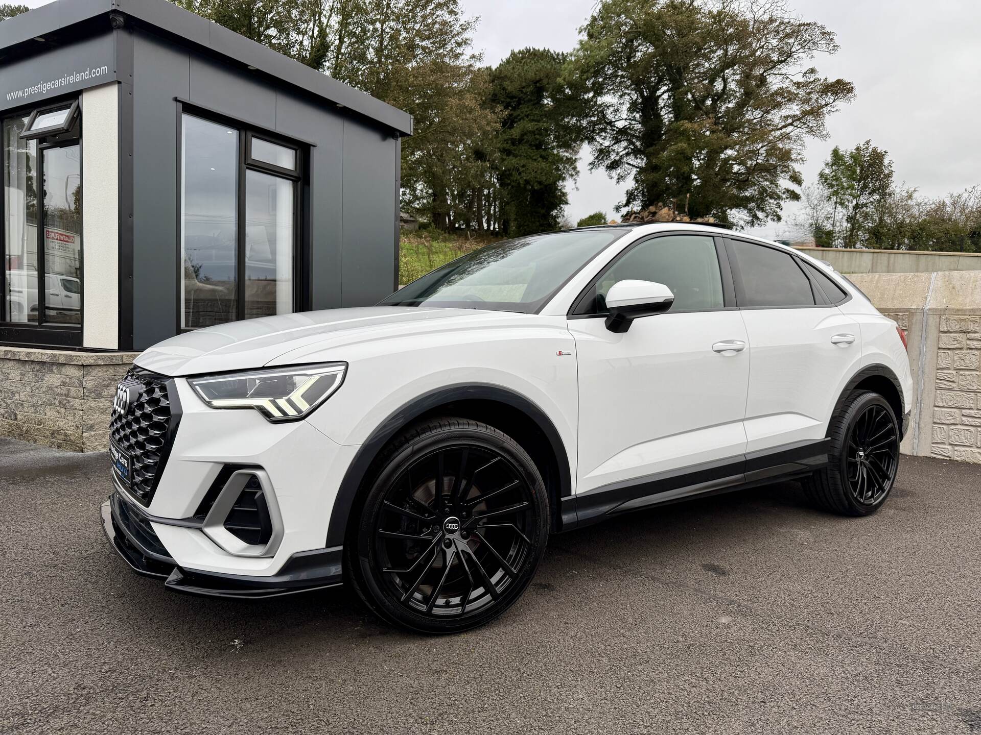 Nov 2019 Audi Q3 35 TDI S Line 5dr S Tronic