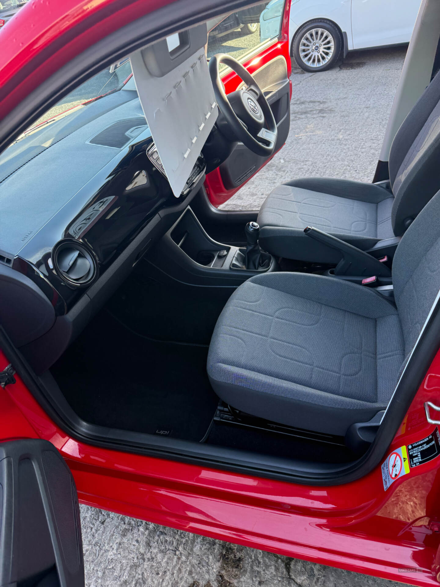 Car Thumbnail 8