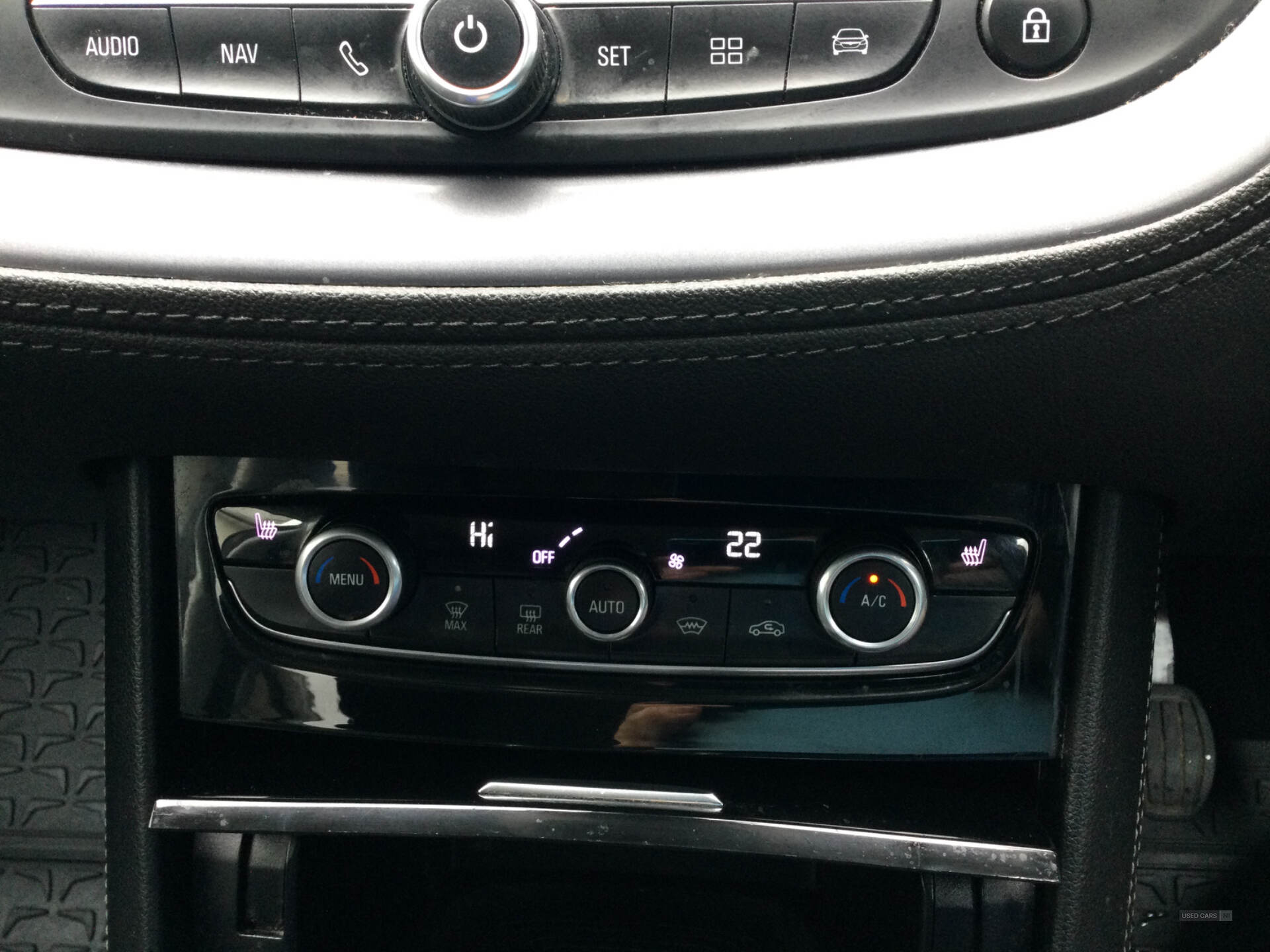 Vauxhall Grandland X DIESEL HATCHBACK in Derry / Londonderry