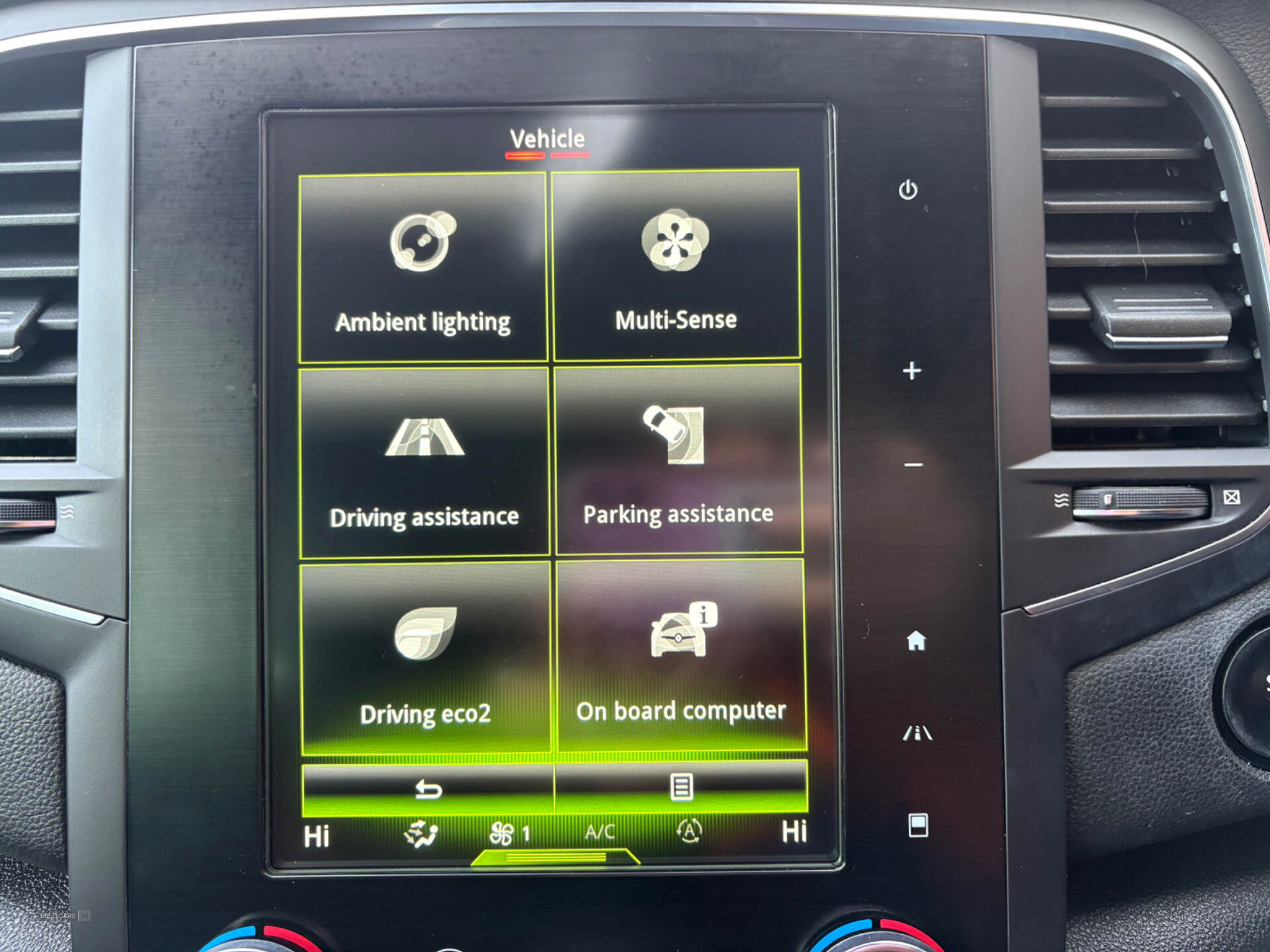 Renault Megane DIESEL HATCHBACK in Derry / Londonderry