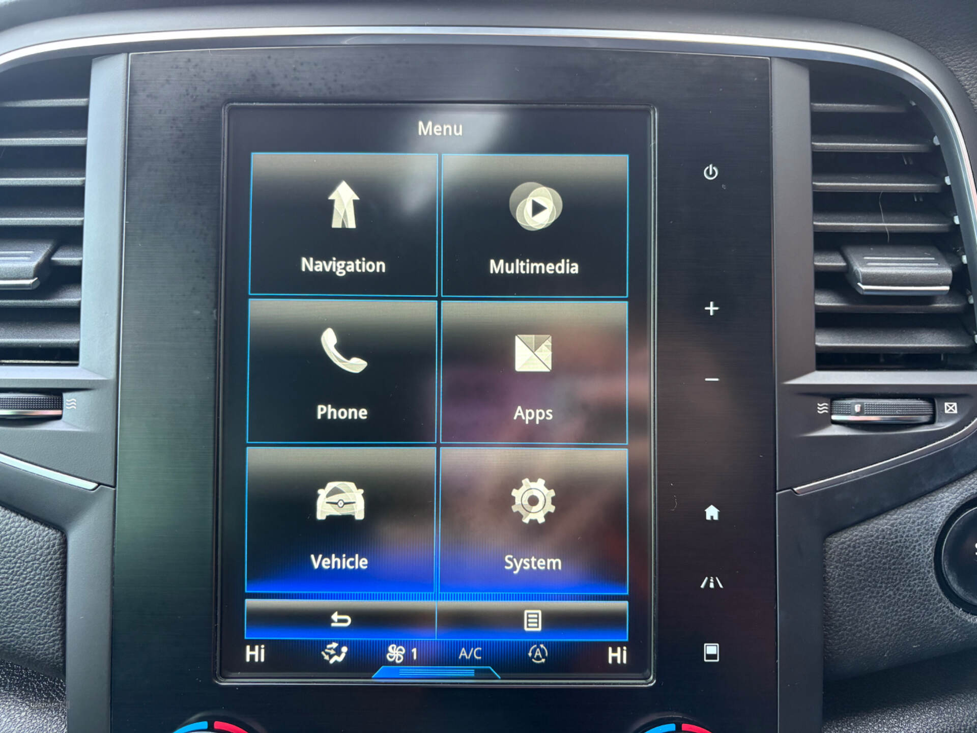 Renault Megane DIESEL HATCHBACK in Derry / Londonderry