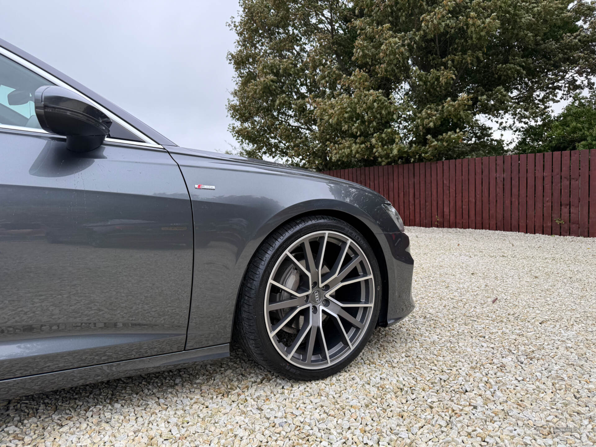 Car Thumbnail 5