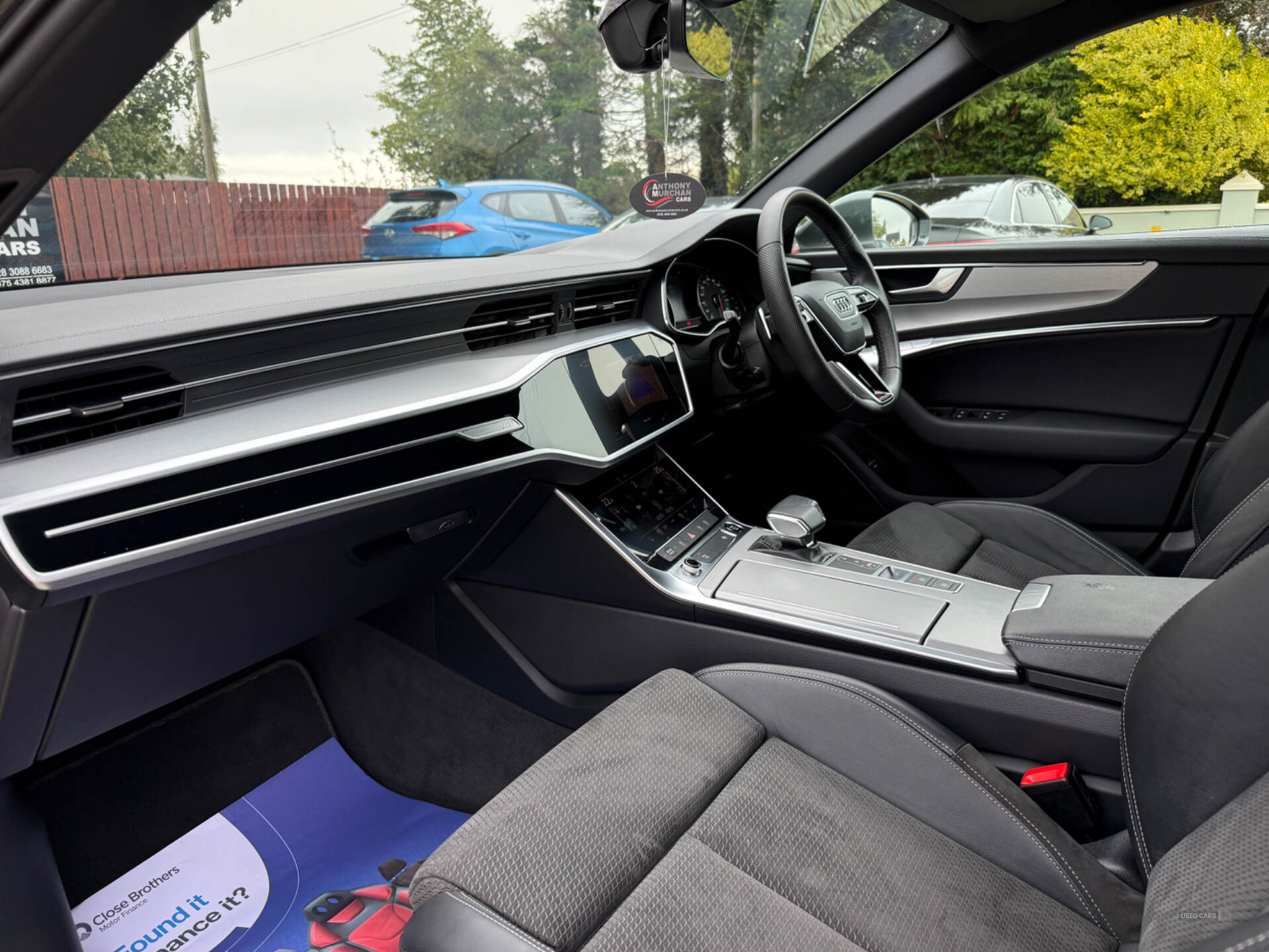 Car Thumbnail 11