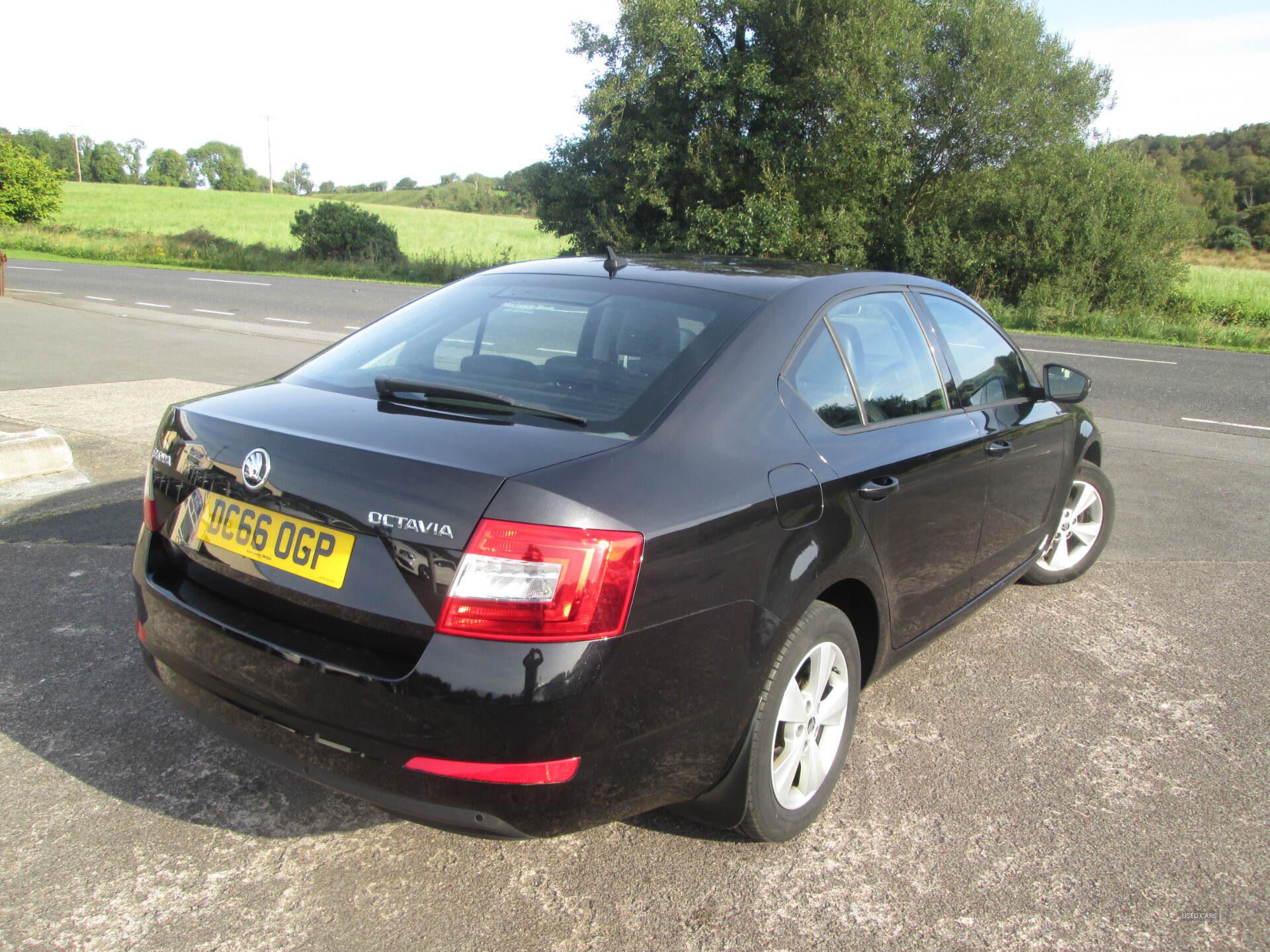 Car Thumbnail 3