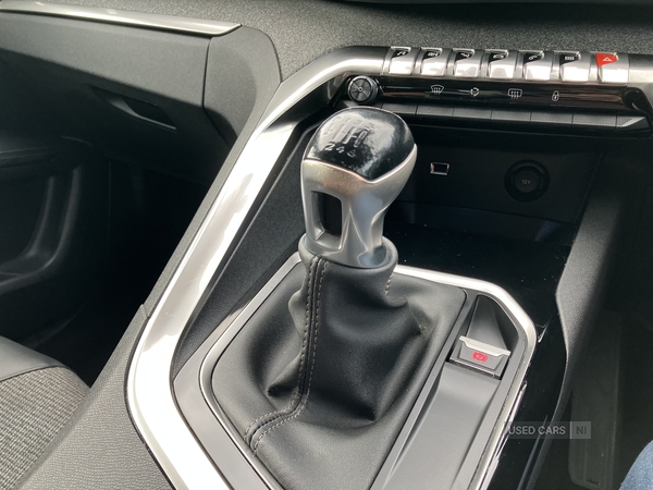 Peugeot 3008 DIESEL ESTATE in Down