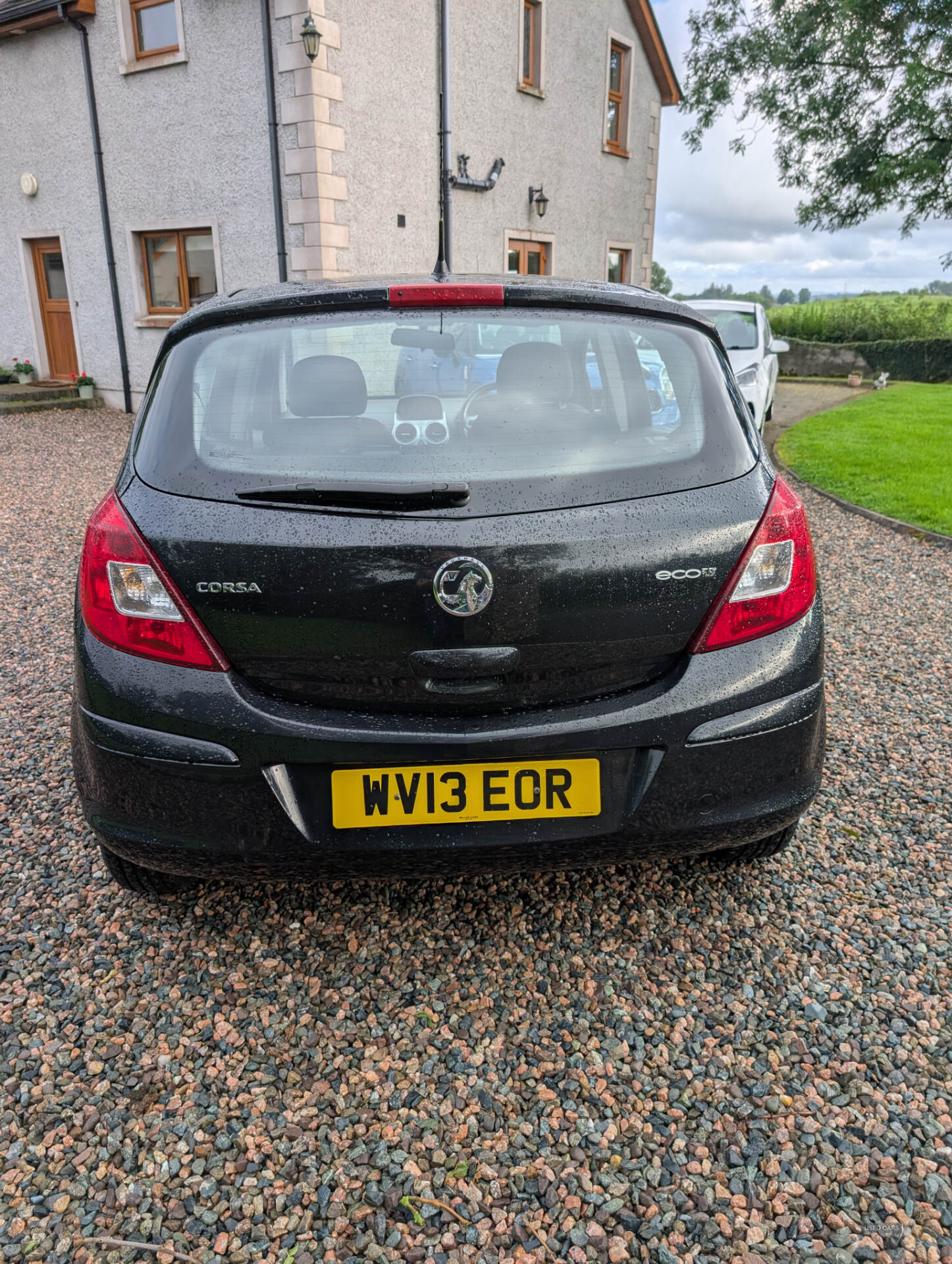 Car Thumbnail 5