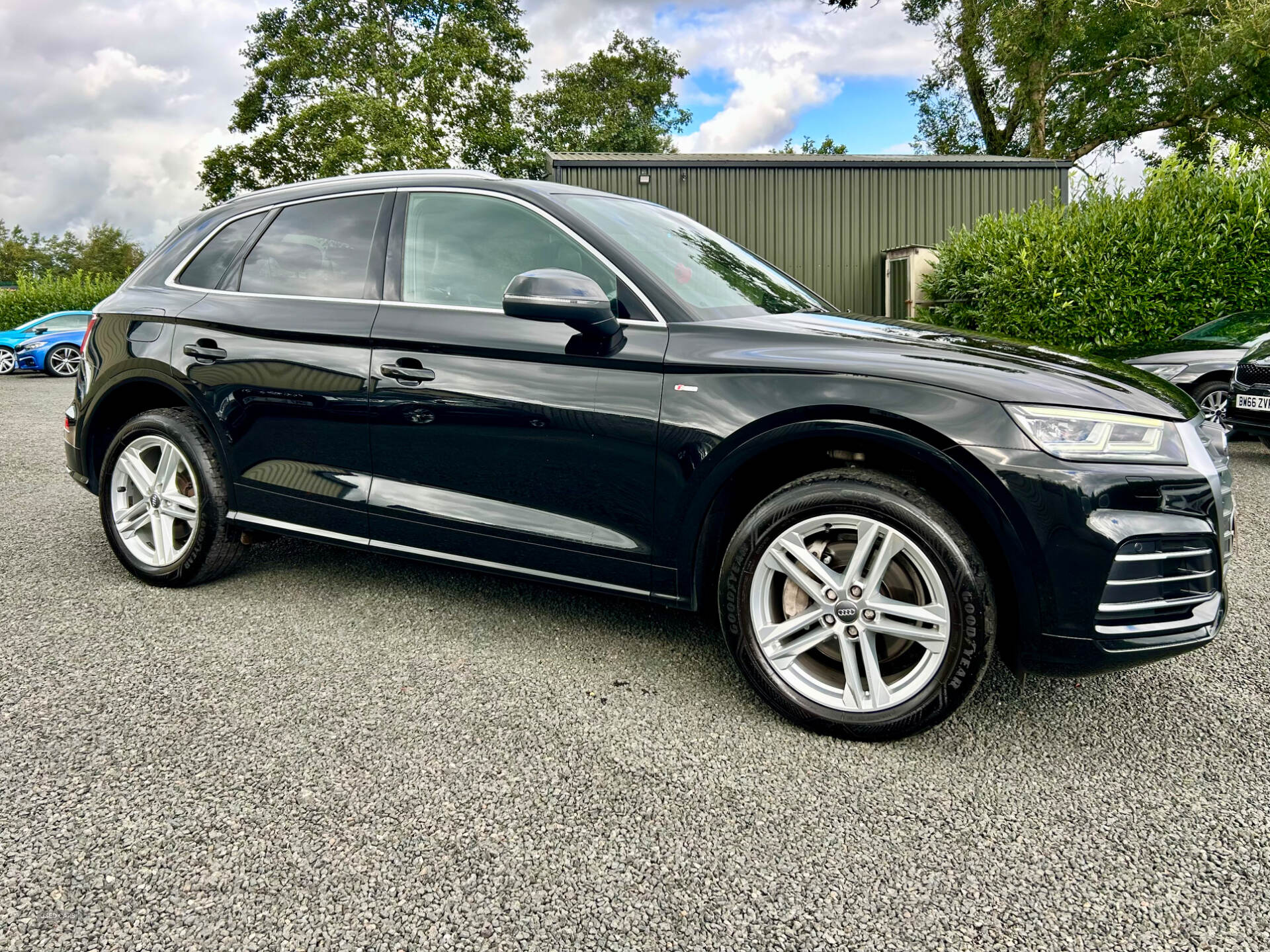 Audi Q5 DIESEL ESTATE in Antrim