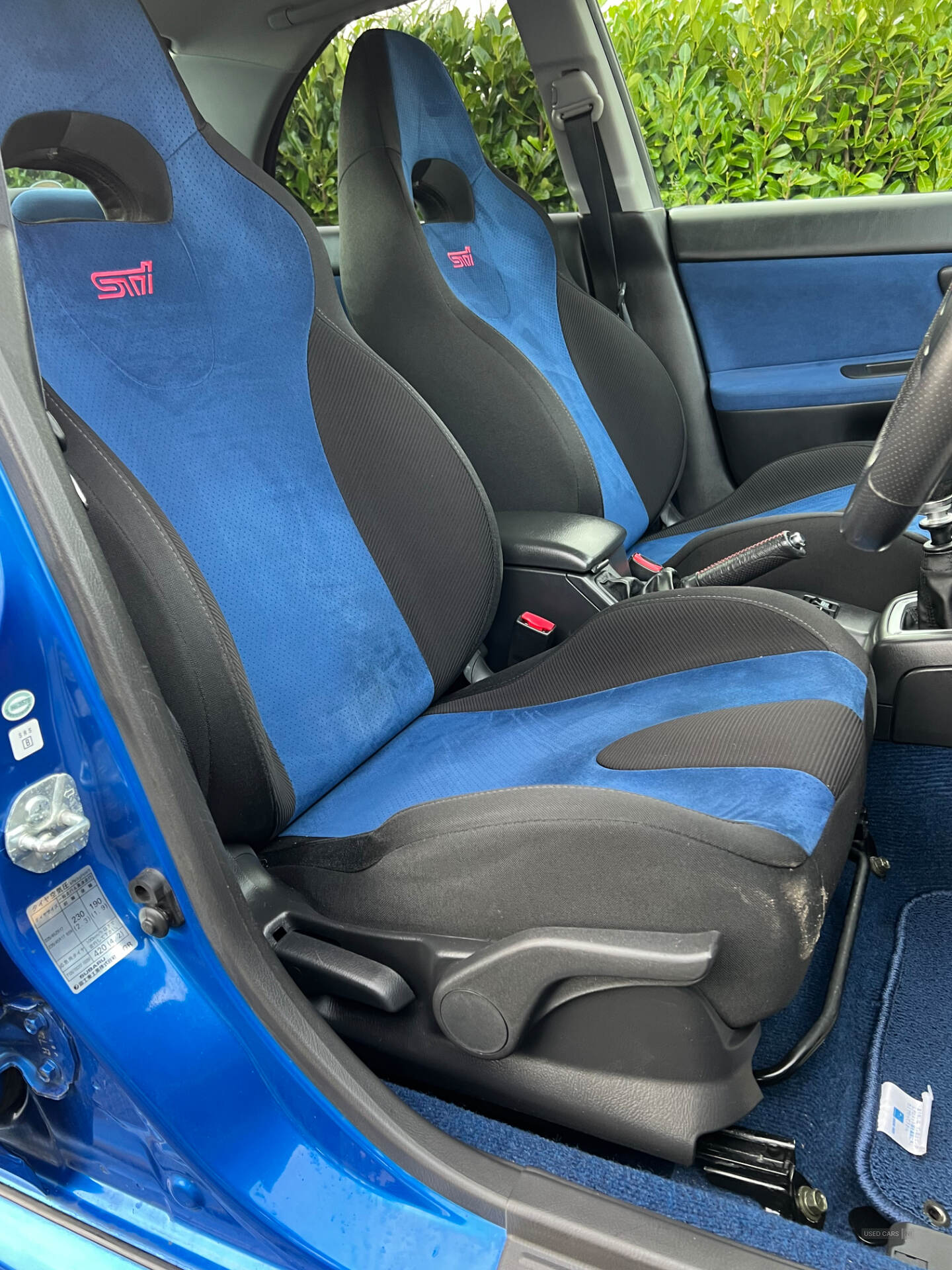 Car Thumbnail 5