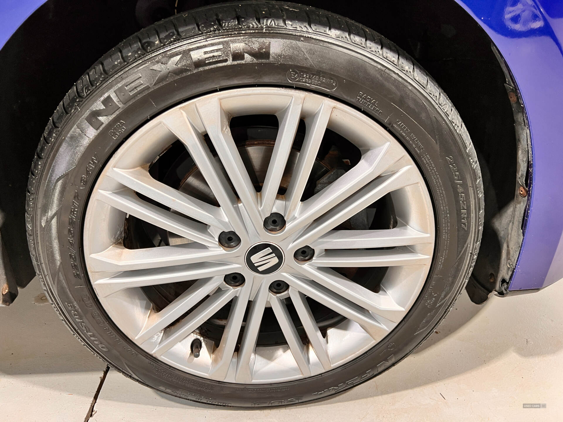Car Thumbnail 24