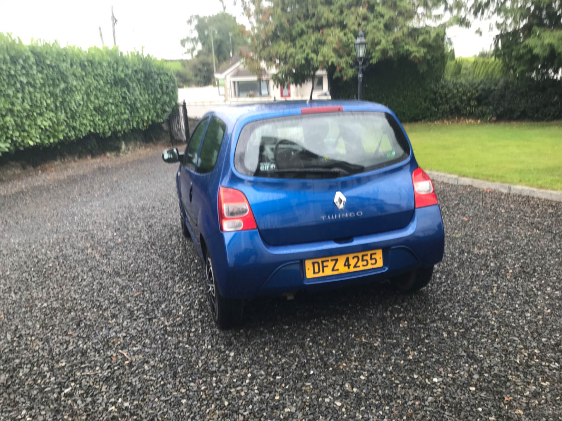 Car Thumbnail 4