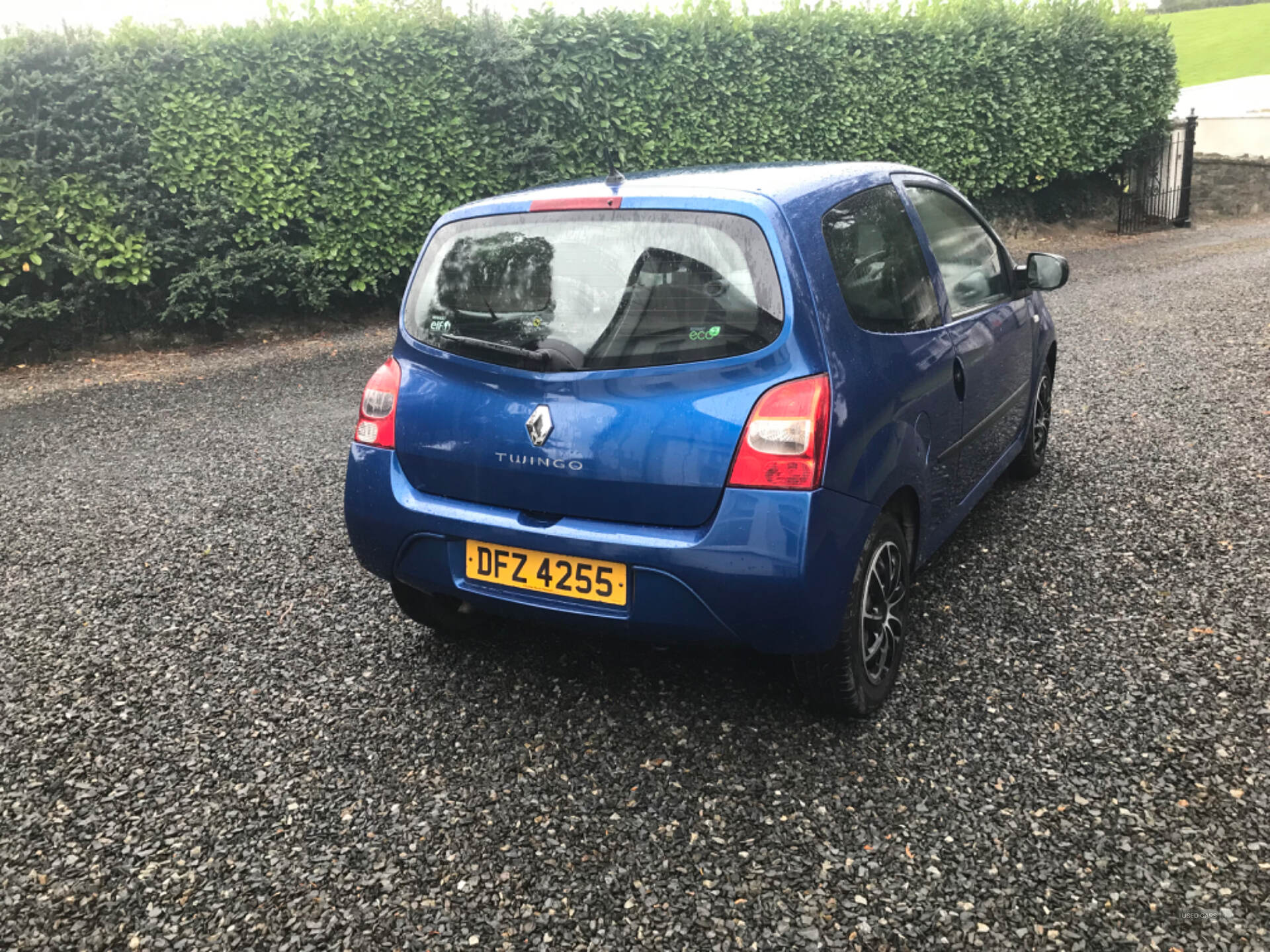 Car Thumbnail 5