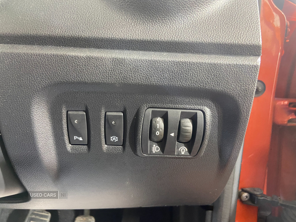 Renault Captur DIESEL HATCHBACK in Antrim