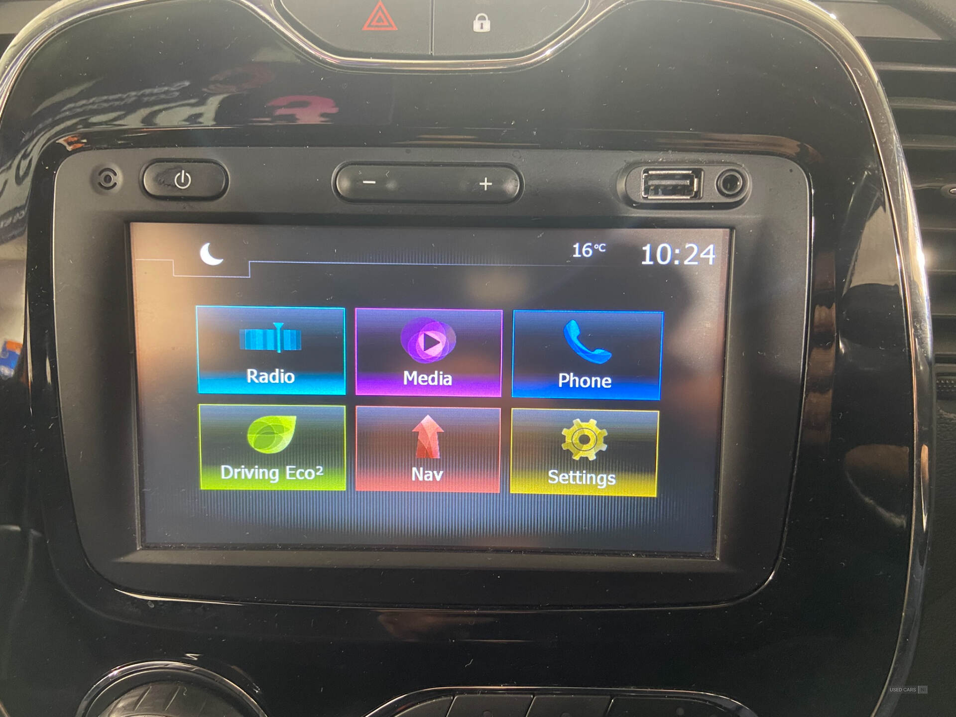 Renault Captur DIESEL HATCHBACK in Antrim